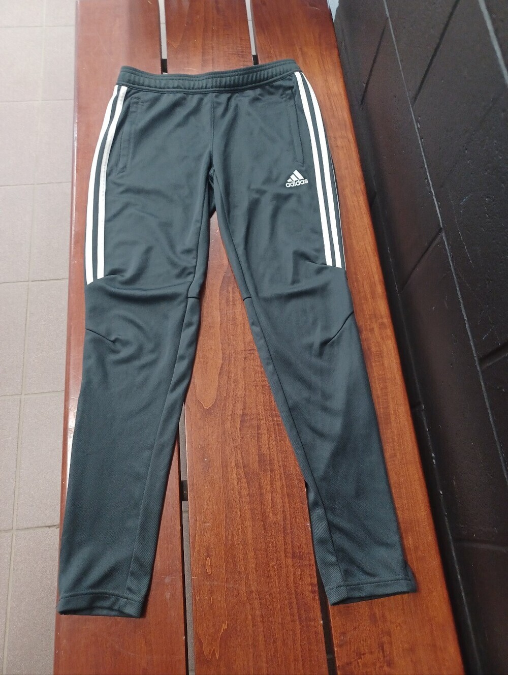 Adidas Women's Small 8-10 Grey Track Pants Side Stripes Sport Gym Comfy Stretchy